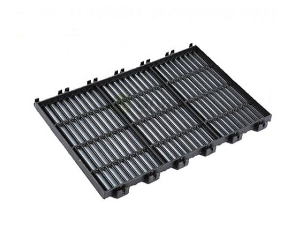 1-1/16" x 23-5/8" x 23-5/8" Interlocking Cast Iron Farrowing Floor Grate