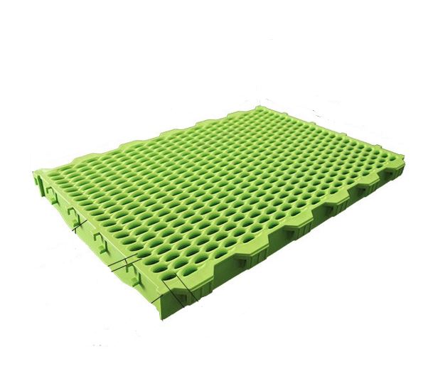 2-3/4" x 23-5/8" x 23-5/8" Interlocking Plastic Farrowing Floor Grate